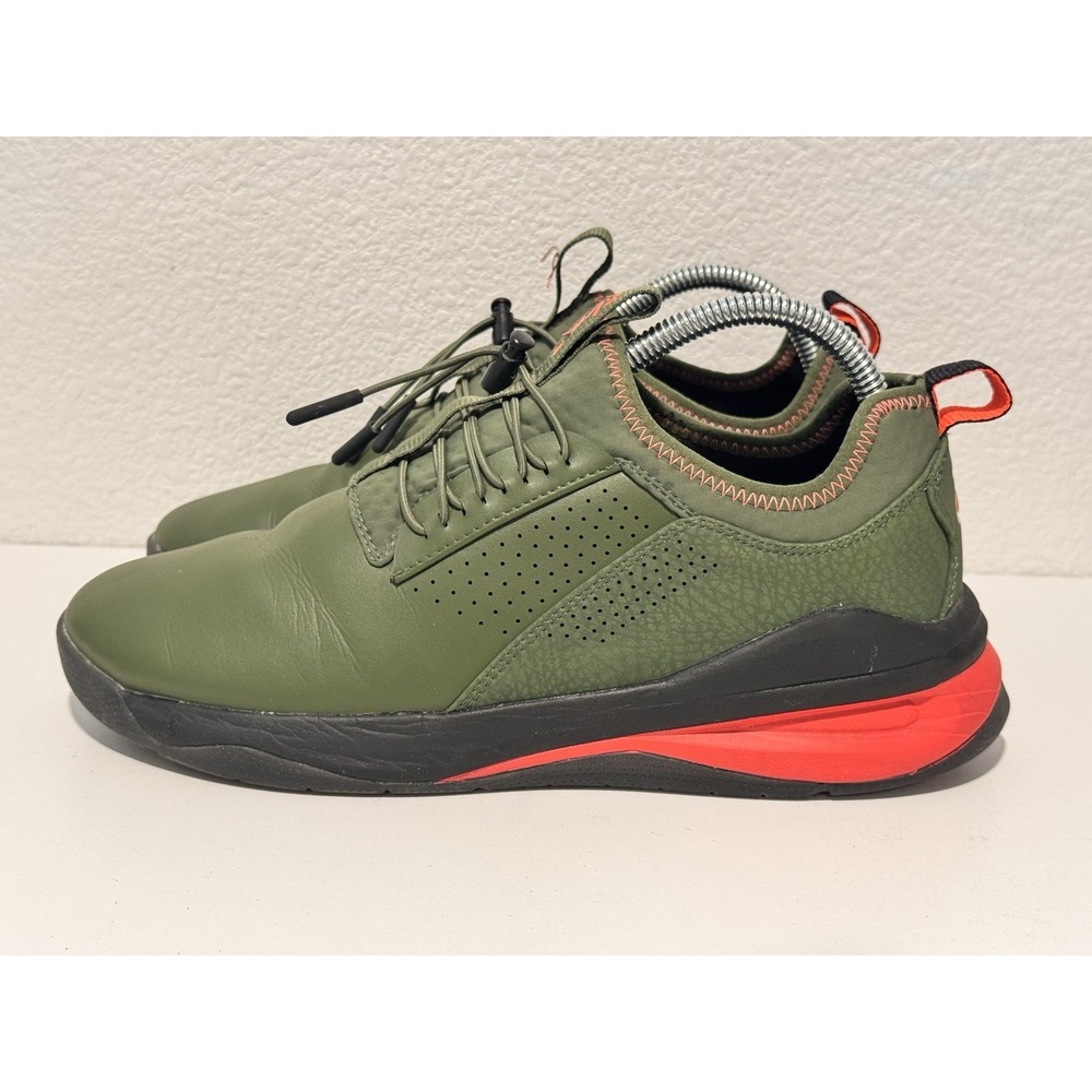 Clove Nursing Shoe Green Red LE Sneaker Waterproof W 9 / M 7.5 Lab NO INSOLES